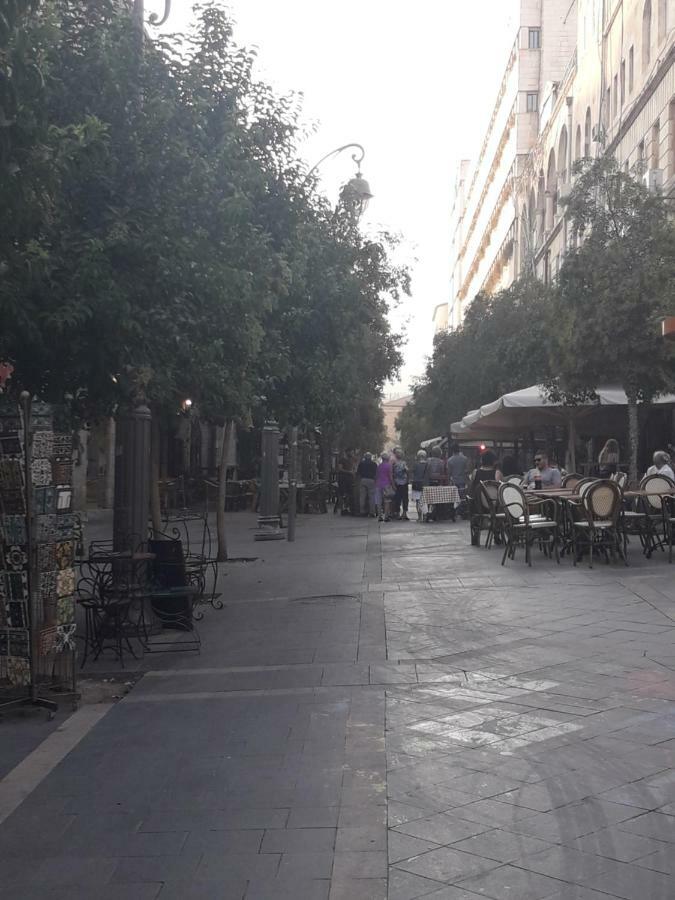 Queen Hotel Jerusalem Exteriör bild